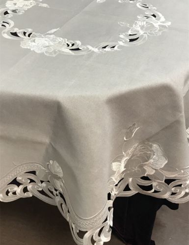 Picture of 9490 Round Tablecloth